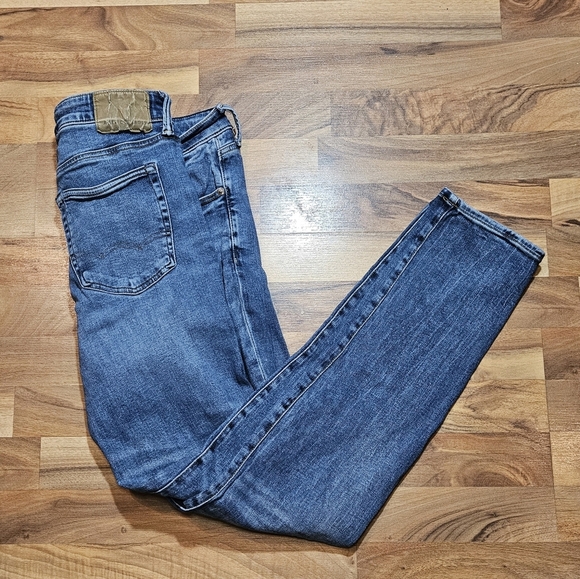 American Girl Other - American Eagle Jeans Mens 34x34 Blue Denim Athletic Next Level Airflex